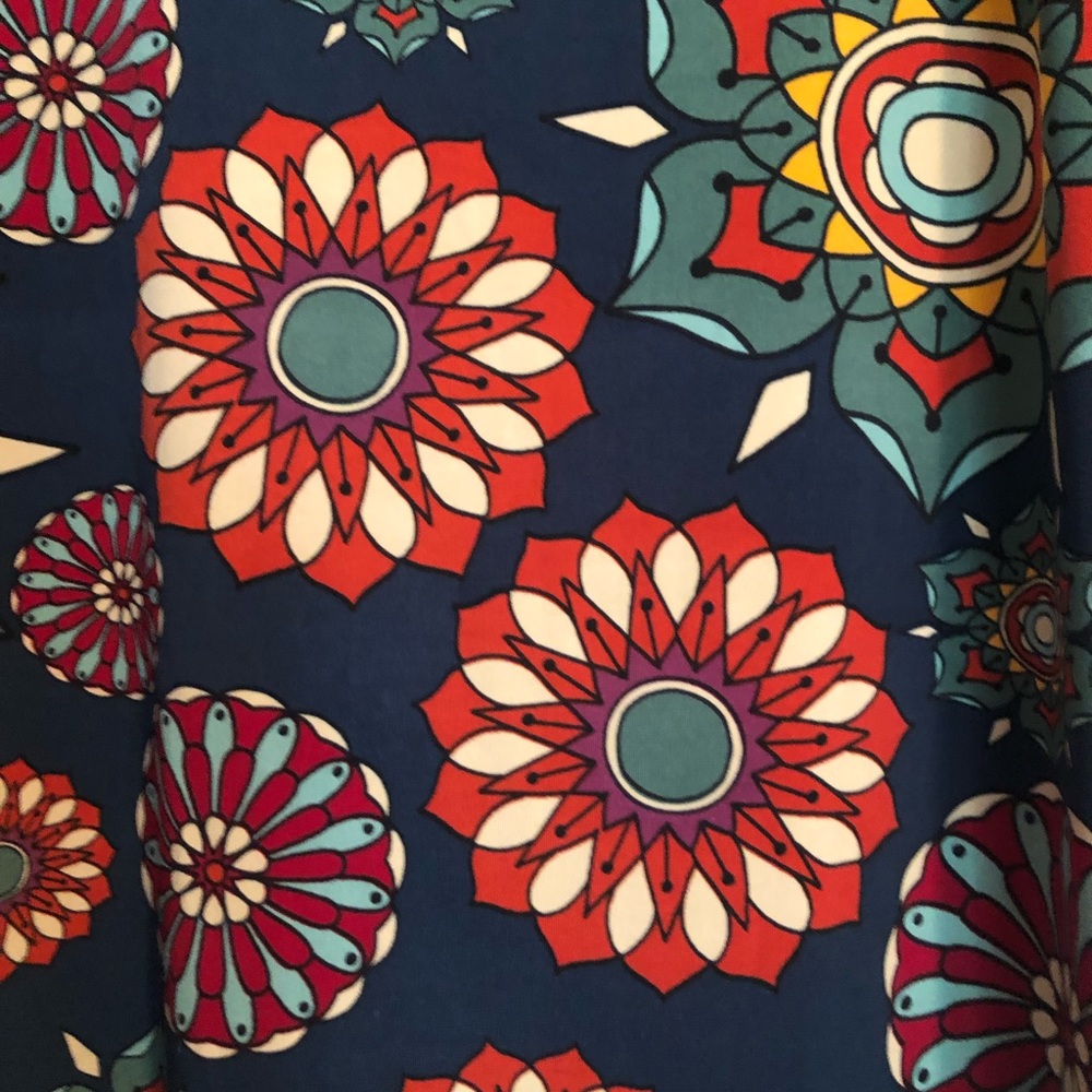 LuLaRoe XL Irma